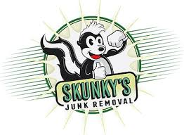 Skunkys logo